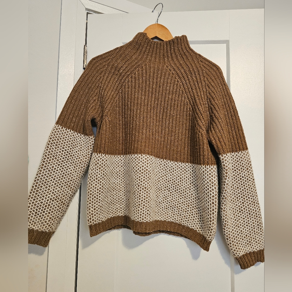 Press Sweter